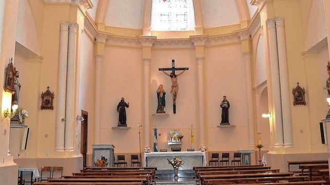 Inicios. La capilla surgió bajo la advocación franciscanas de San Antonio