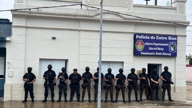 Por la peligrosidad de los ocupantes de la avioneta que llevaba cocaína y aterrizó en el sur entrerriano