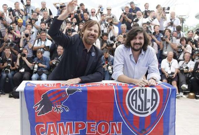 Viggo Mortensen llevó su locura por San Lorenzo a la alfombra roja de Cannes