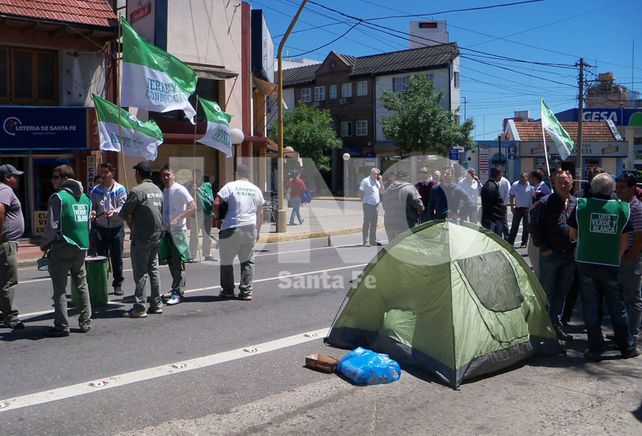 No vamos a permitir presiones y vamos a debatir igual el descanso dominical