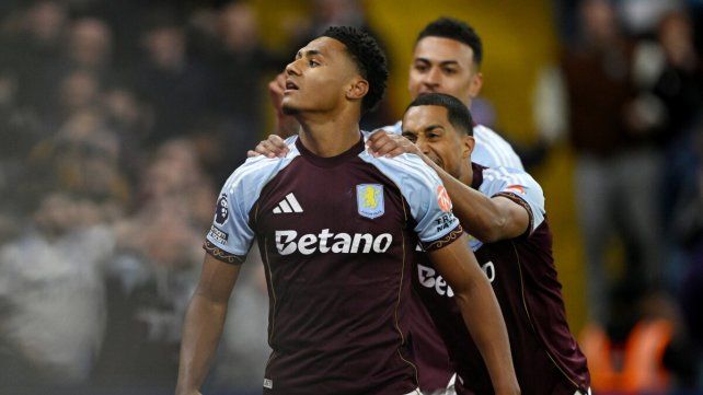 Aston Villa le ganó a Liverpool y aseguró su lugar en la próxima Champions League