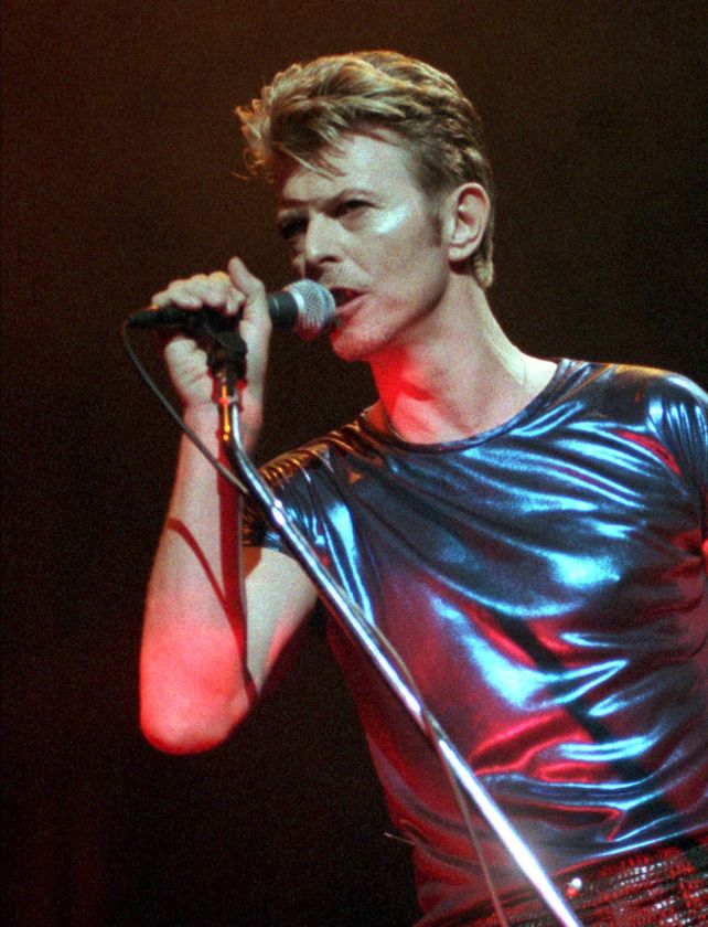 Toy, un disco inédito de David Bowie para celebrar su cumpleaños