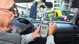 Ya hay una ordenanza que establece la posibilidad de paga por medios electrónicos. Ahora quiere que sea obligatoria en horario nocturno. 
