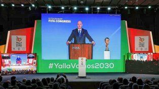 La FIFA ratificó a la Argentina como sede del Mundial 2030.