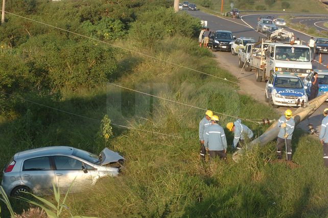 Así quedó el automóvil tras protagonizar el accidente