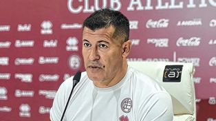 El DT de Lanús, Jorge Almirón, citó 24 jugadores para recibir este domingo a Colón.&nbsp;