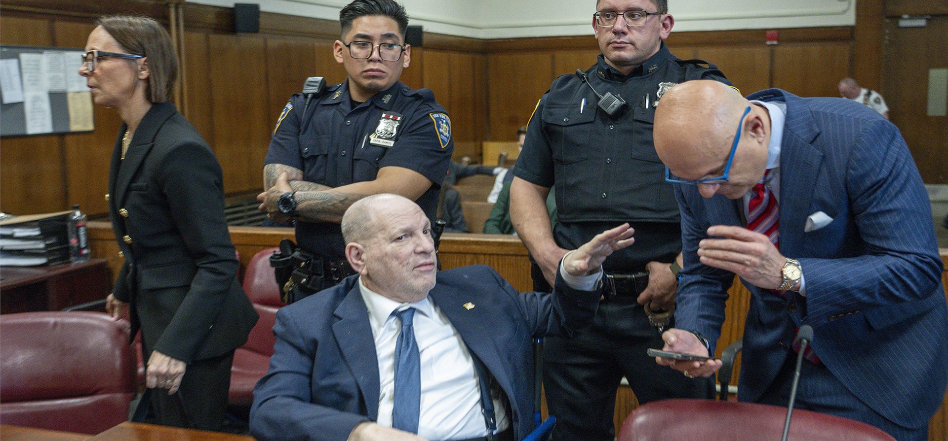 El exproductor de cine Harvey Weinstein comparece ante el tribunal para su nuevo juicio en el Tribunal Penal de Manhattan en Nueva York, el martes 15 de abril de 2025. (Steven Hirsch/New York Post vía AP, Pool) El exproductor de cine Harvey Weinstein comparece ante el tribunal para su nuevo juicio en el Tribunal Penal de Manhattan en Nueva York, el martes 15 de abril de 2025. (Steven Hirsch/New York Post vía AP, Pool)