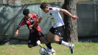 Patronato está invicto en el Torneo Clausura de la Liga Paranaense.