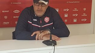 Marini: Para entrar en una copa hay que sumar de a tres