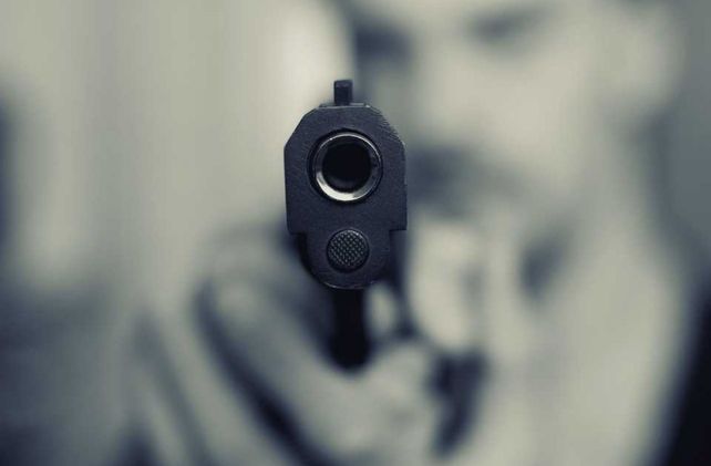 El examen para obtener la licencia para uso de arma de fuego ahora tendrá un módulo sobre violencia de género.&nbsp;