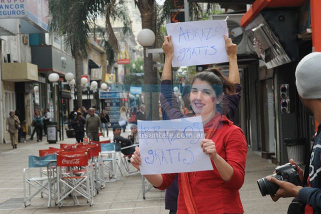 Besos y Abrazos para todos