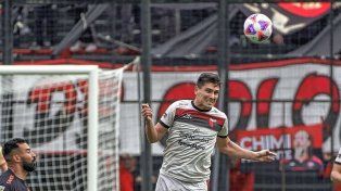 Cristian Vega rescató la mejora de Colón en el segundo tiempo contra Belgrano.