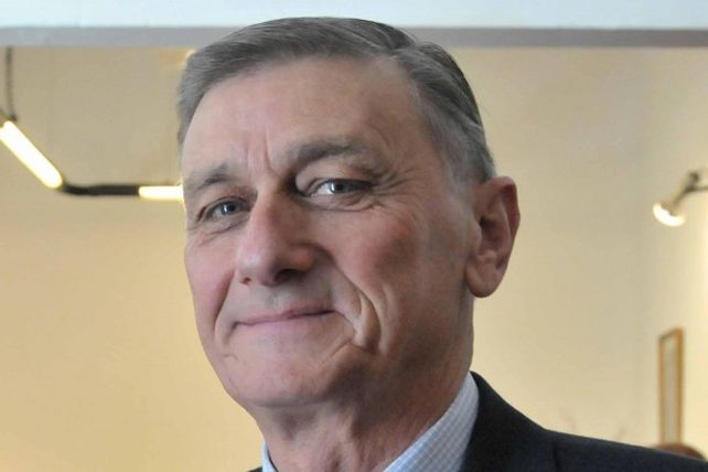 Binner: “Si los mandamos a la guerra con 18, bien pueden votar con 16 años”