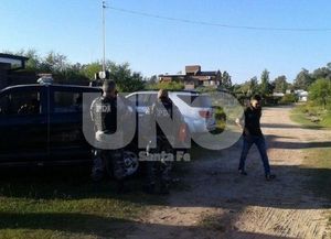 Indagarán a dos espías de la Gendarmería acusados de proteger a vendedores de drogas