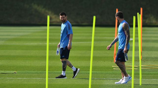 Con Messi y clima alegre