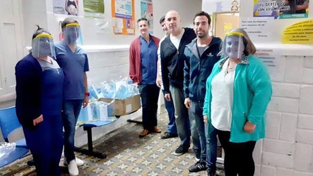La EET N°3 Doctor Marsiglia entregó una nueva tanda de máscaras faciales