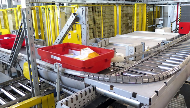 La motosierra no tocó a los sobreprecios: Suizo Argentina, el intermediario millonario de la salud