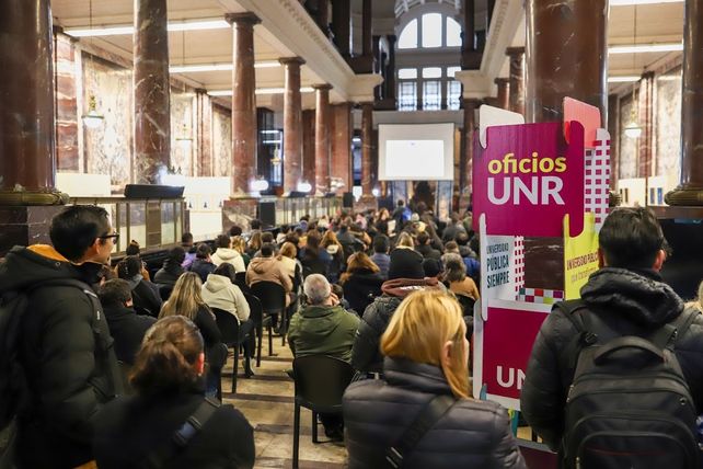 Las 24 propuestas de la UNR tienel carácter gratuito y sirven como plataforma hacia el mundo del trabajo.
