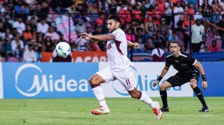 Salvio titular en Lanús.