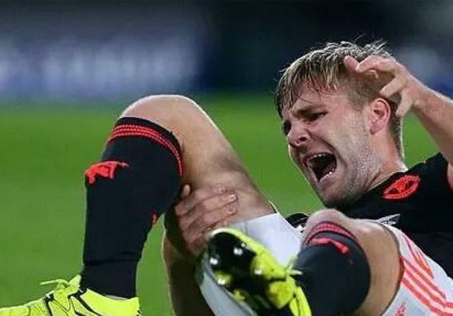 La escalofriante lesión de Luke Shaw