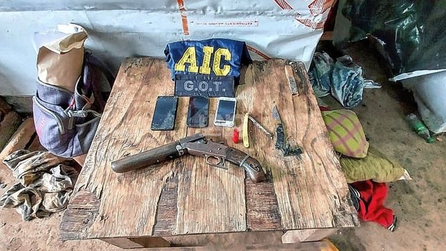 En los ocho allanamientos incautaron elementos varios que serían pruebas de los delitos