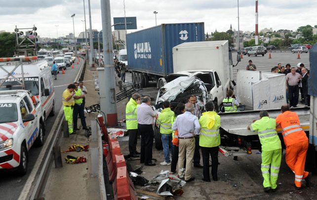 El accidente. La Kangoo de la firma Ausa