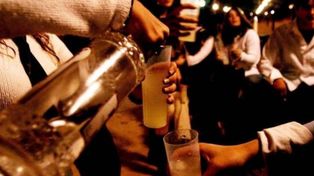 El consumo de alcohol entre adolescentes aumentó un 100%