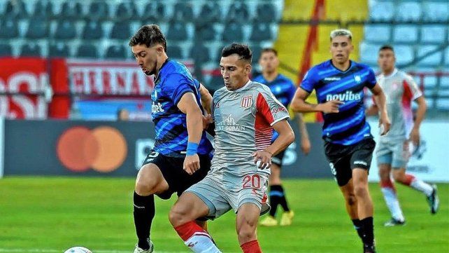 Estudiantes igualó ante Huachipato en su debut en la Copa Libertadores.