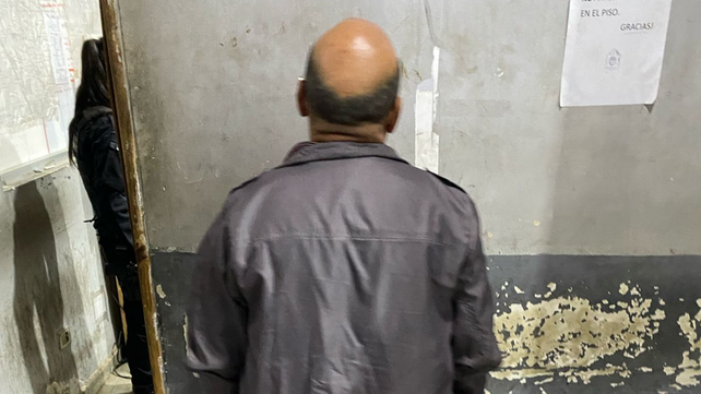 Disparos al aire para ahuyentar a dos delincuentes que quisieron degollarle dos cerdos