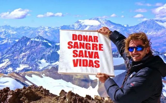 Arana subió tres veces al Aconcagua y llegó a la cumbre del Everest.
