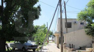 La Municipalidad de Paraná instó a la telefónica a reemplazar los viejos postes de madera