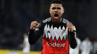 Paulo Díaz marcó para River y fue la figura.