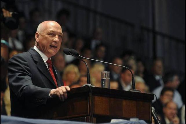 Bonfatti destac&oacute; que la Presidenta nos pusiera como ejemplo