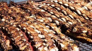 El asado para diputados que avalaron el veto a la movilidad jubilatoria costaría $30.653 per cápita y $2.666.811 totales, según relevamiento de precios e IPCVA