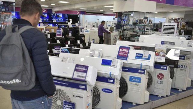 Los electrodomésticos sufrieron un aumento de hasta un 80% producto de la suba del dólar