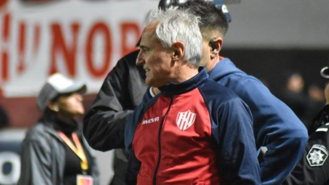 Madelón confirmó su continuidad en Unión tras la cuarta derrota consecutiva y buscará revertir el difícil presente del equipo de cara al próximo partido.