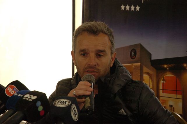 Los 11 de Colón que paró Lavallén pensando en la Sudamericana