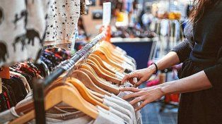 Las ventas de pymes cayeron 7% en abril y acumulan una baja de 18% en 2024