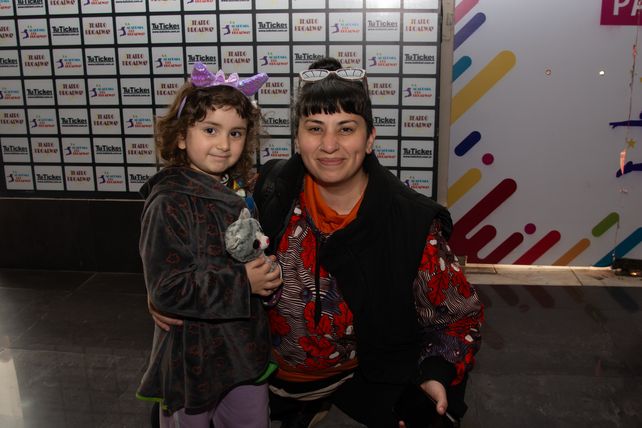 Muna y Julieta Rivero  