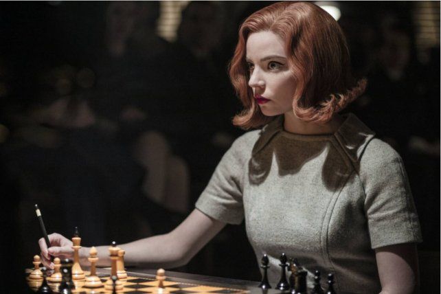 'Gambito de dama' se convierte en la miniserie más vista de Netflix 'Gambito de dama' se convierte en la miniserie más vista de Netflix