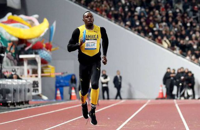 Usain Bolt reapareció para estrenar el estadio Olímpico de Tokio