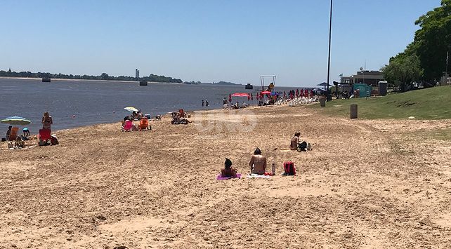 Así lucen las playas y solarium de Santa Fe en el inicio de temporada