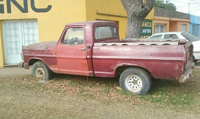 Vehículo abandonado, y que no es reclamado por su dueño, irá a compactación y lo recaudado será destinado a Bomberos de Venado.