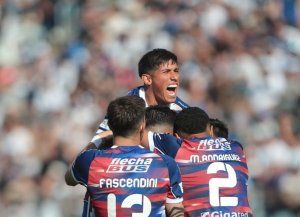 La Plata hace la felicidad: Unión le ganó a Gimnasia y se subió a la punta de la Zona A