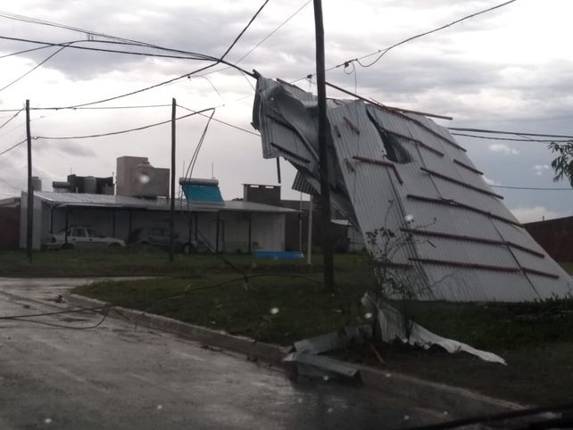 El viento destruyó viviendas y un jardín de infantes en San Benito