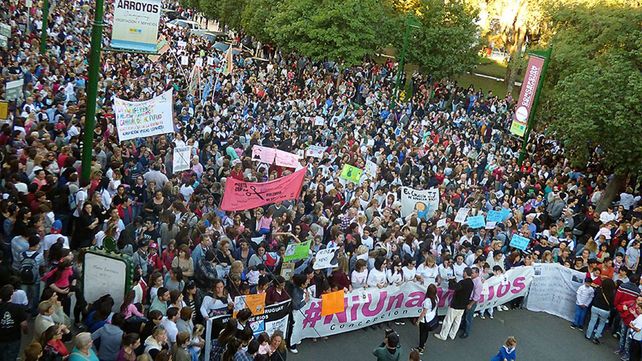 Miles de mujeres de todo el país se movilizan contra la violencia machista