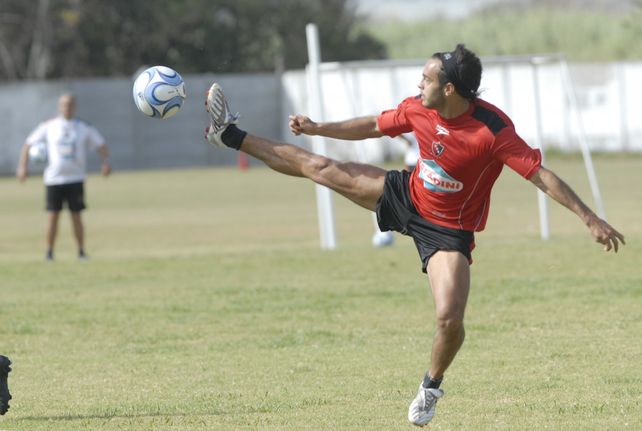 La expromesa de Newells Damián Steinert, a un paso de volver al fútbol profesional