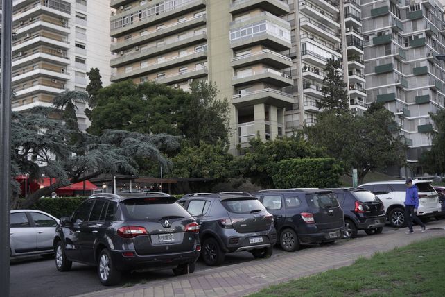La zona del bar VIP es una de las más problemáticas y en la que los cuidacoches se han vuelto muy agresivos.
