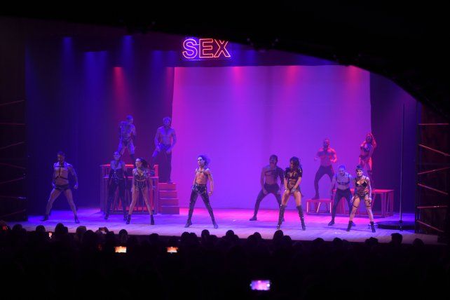 Con lleno total en todas sus funciones