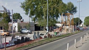 Cinco delincuentes se tirotearon con un custodio en un obrador de zona norte